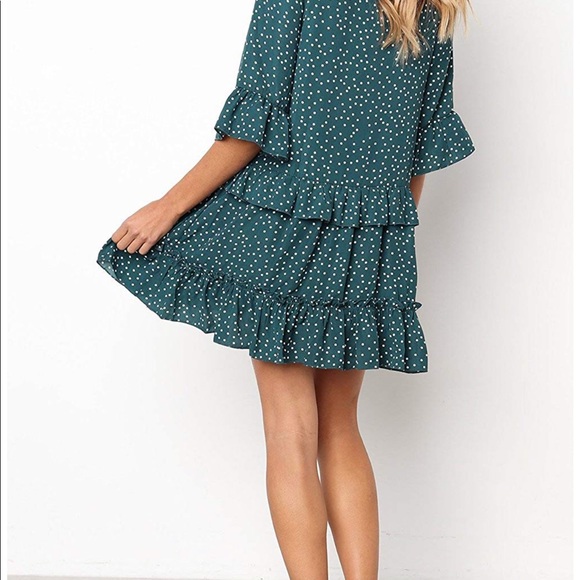 MITILLY Women’s green boho dress, brand new! - Picture 3 of 8